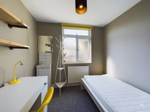 Photo 14- click for photo gallery